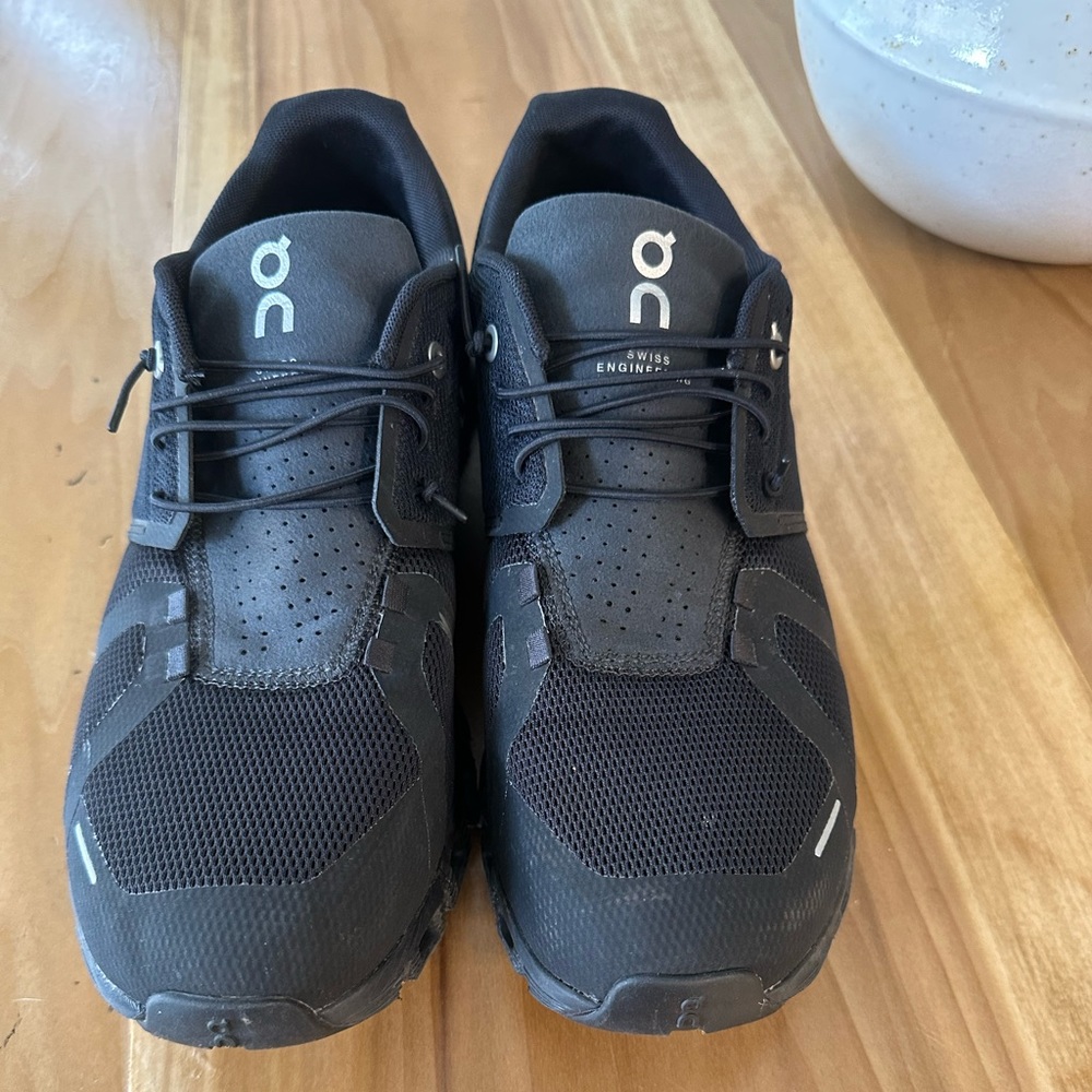 On Cloud 5 Running Shoe size 10 black
